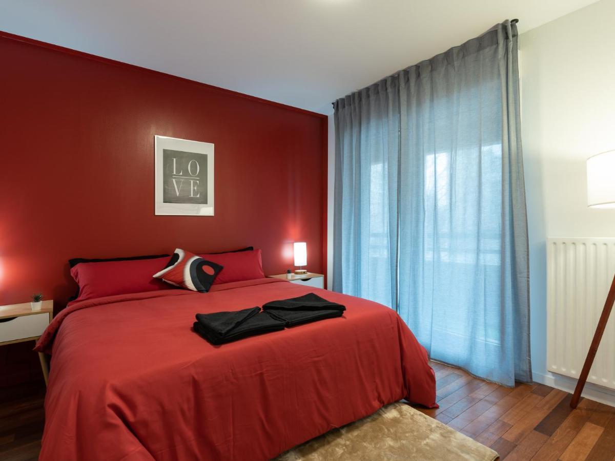 Le Phenix - Hypercentre 16 Personnes Garage Gratuit Wifi Jardin Barbecue Proche Parc Tete D'Or Apartment Villeurbanne Bagian luar foto